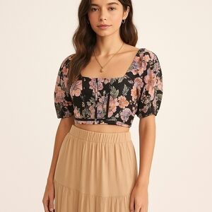 GUESS Floral Puff Sleeve Crop Top – Size M – NWT